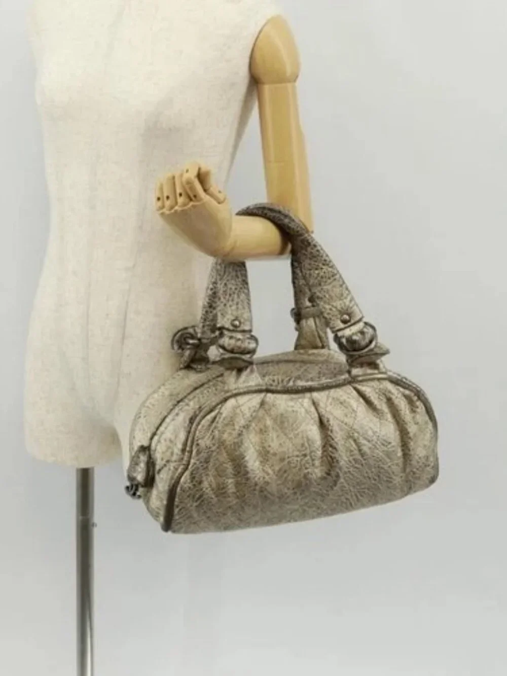 CHANEL Matelasse Hand Bag Leather Champagne Gold CC Auth 160074